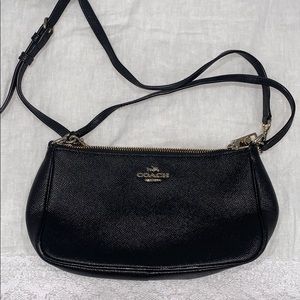 Coach  black crossbody (OFFER)